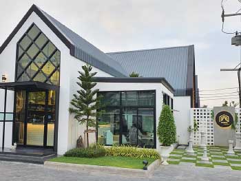 นอร์ดิก รีสอร์ต แอนด์ คาเฟ่ ศรีราชา