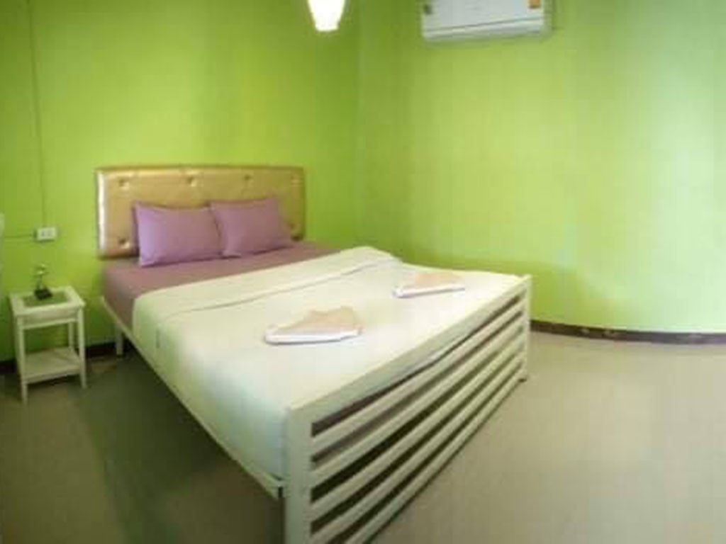 บ้านพักริมชลเขื่อนภูมิพล