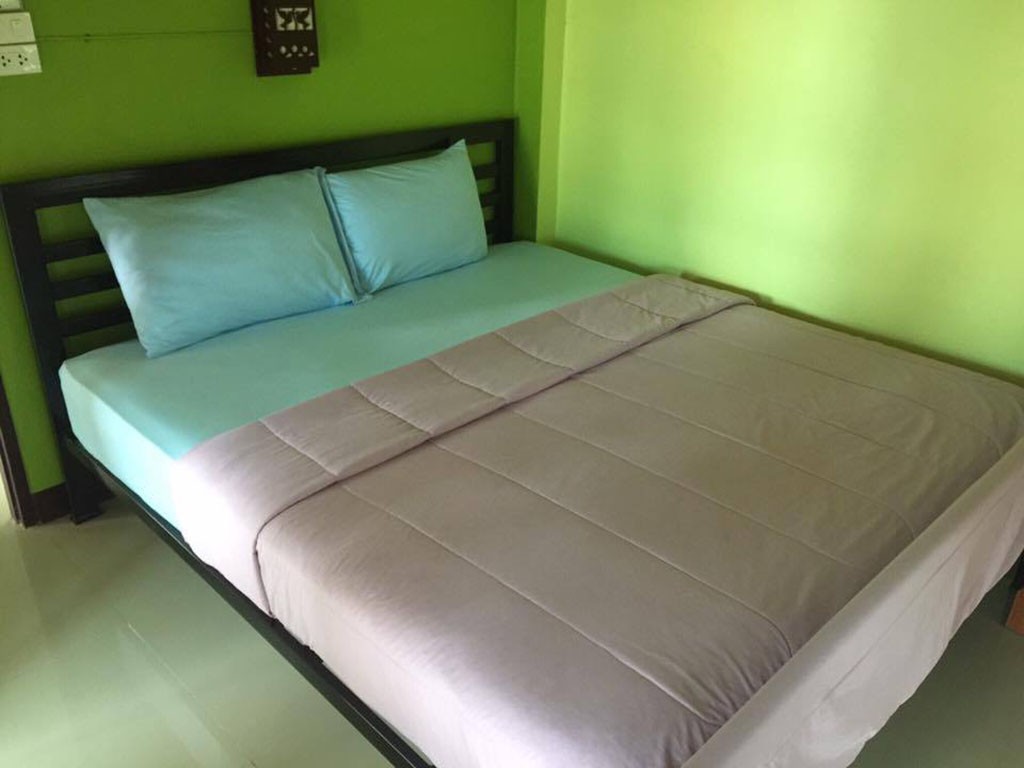บ้านพักริมชลเขื่อนภูมิพล