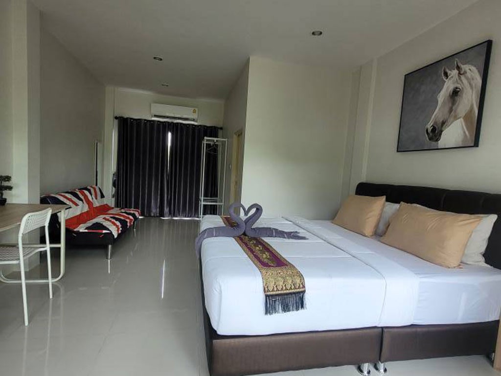 ริมบึงอินเฮ้าส์