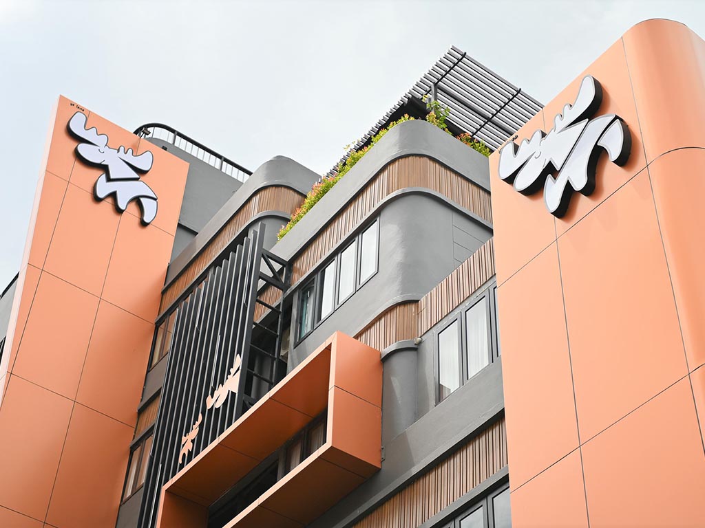 Hotels Nearby Moose Hotel Nimman