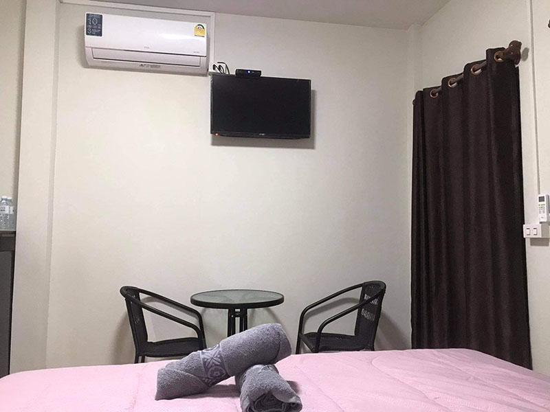 คลองตะเฆ่ รีสอร์ท