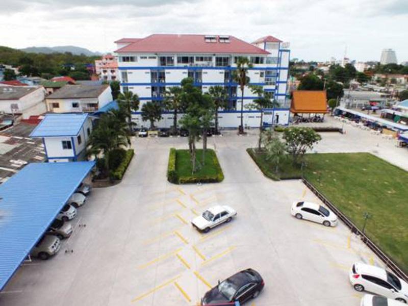 Hotel image Baan Khun Por Apartments