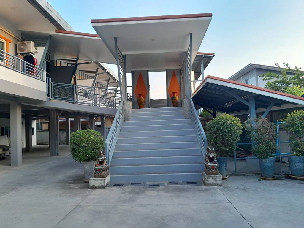 ซาร่าวิว รีสอร์ท