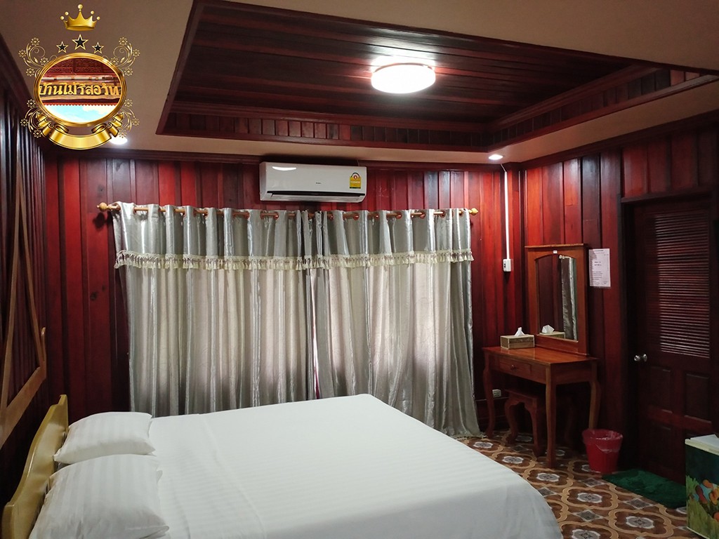 บ้านไม้ รีสอร์ท เกาะโพธิ์