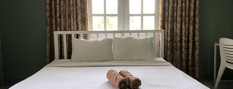 parichat guest house