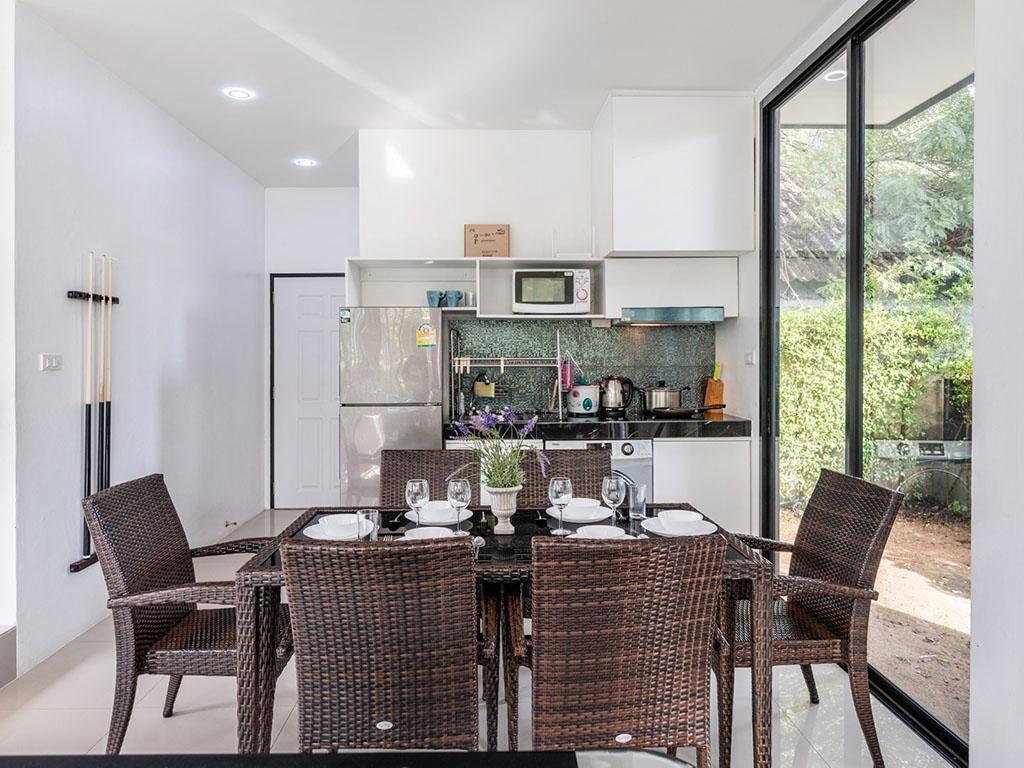 บี แอน ลอฟท์ โมเดิร์น พูลวิลล่า