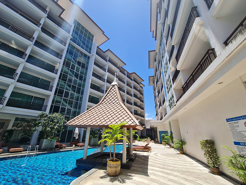 Hotels Nearby Crystal Palace Pattaya