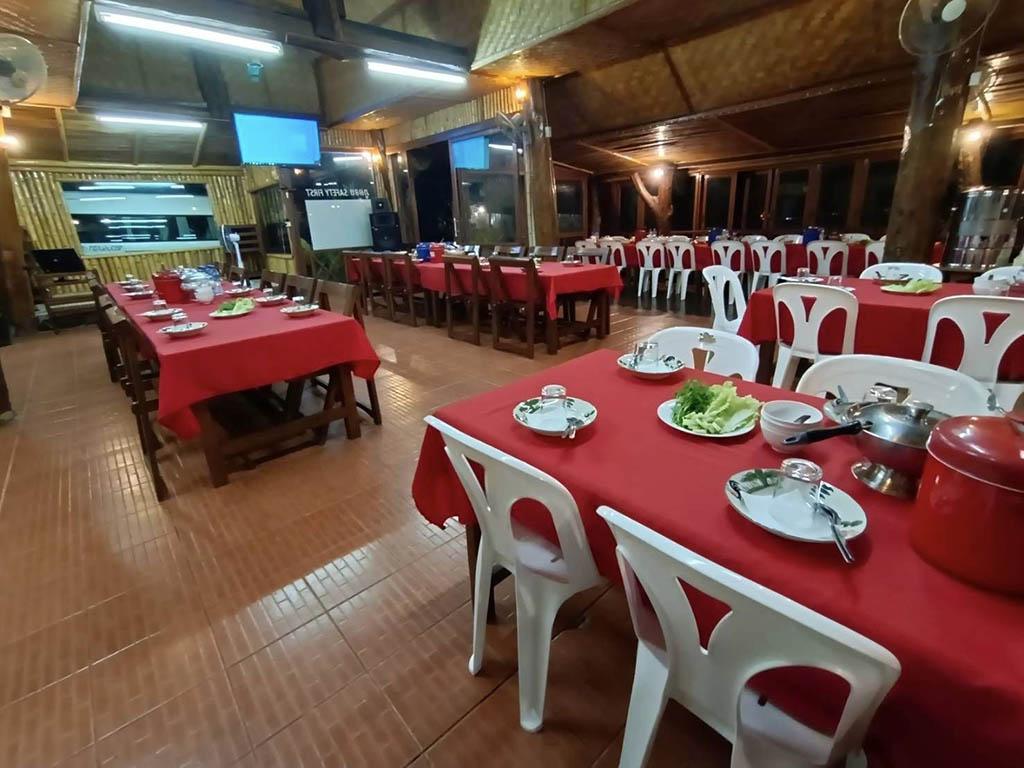 ภูดอยแค้มป์ไซท์ แอนด์ รีสอร์ท