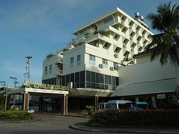 Paradorn Inn Hotel
