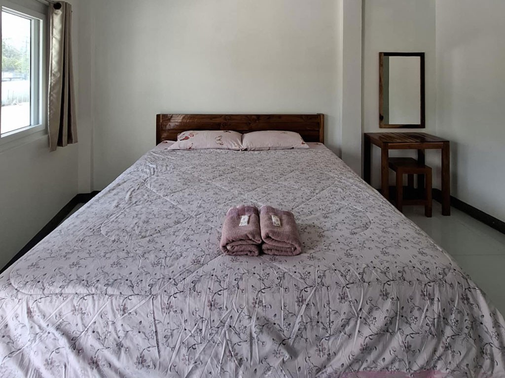 โชติภัทร รีสอร์ท