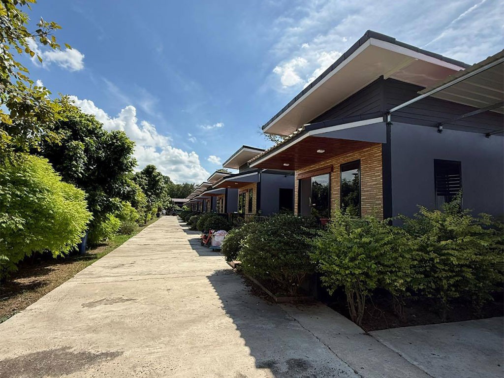 มนตกานต์ รีสอร์ท