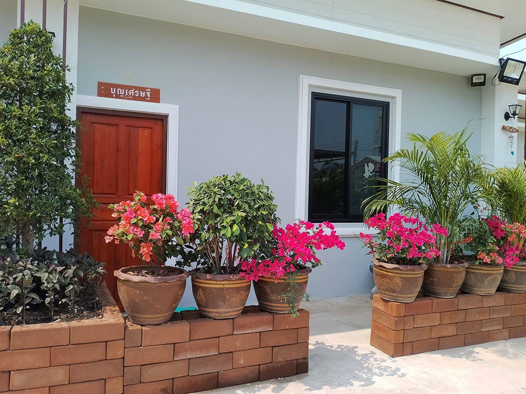 เฮือนเศรษฐี รีสอร์ท แม่จัน