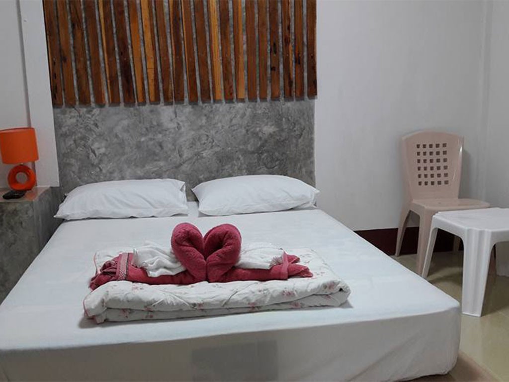 เจริญสุข รีสอร์ท