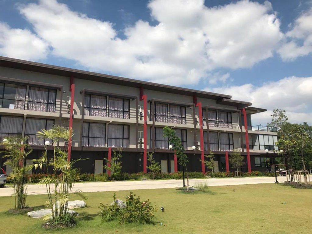 ปาณิ รีสอร์ท แอนด์ ปทุมธานี