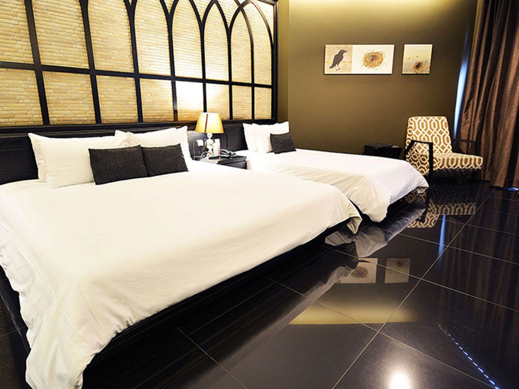 ทีซิกซ์5 ควอเตอร์