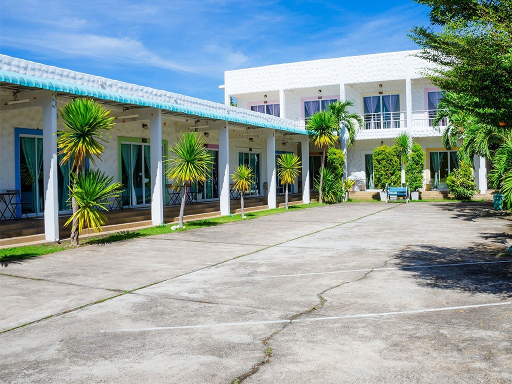 บ้านชมจันทร์ ณ สวนผึ้ง