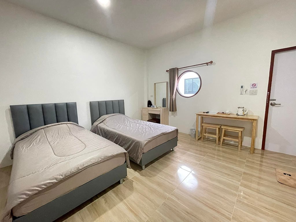 ยู สบาย บ้านแหลม 2