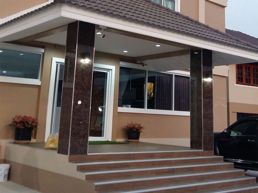 เกิดสุขเฮ้าส์