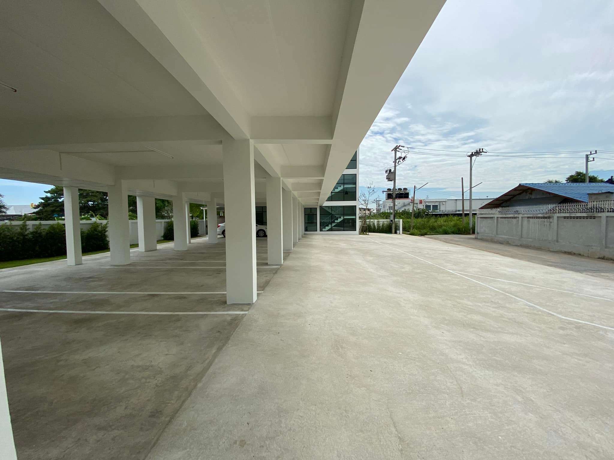 อิคคิว หอพัก อ่างทอง