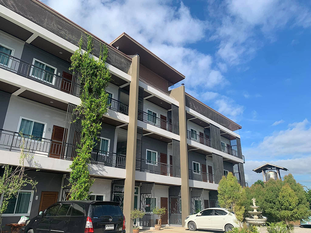 มูนอินนเพลส