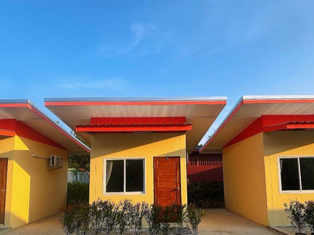 สตาร์เดย์ รีสอร์ท แอนด์ บังกะโล