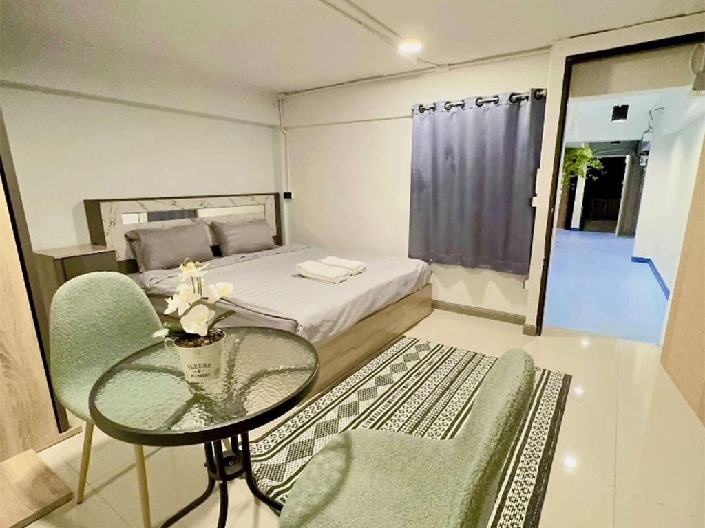 น๊อคเฮาส์