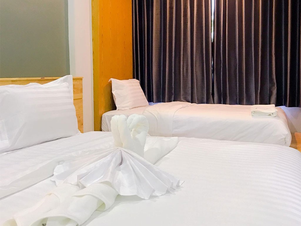 แอท อุบล โฮเทล