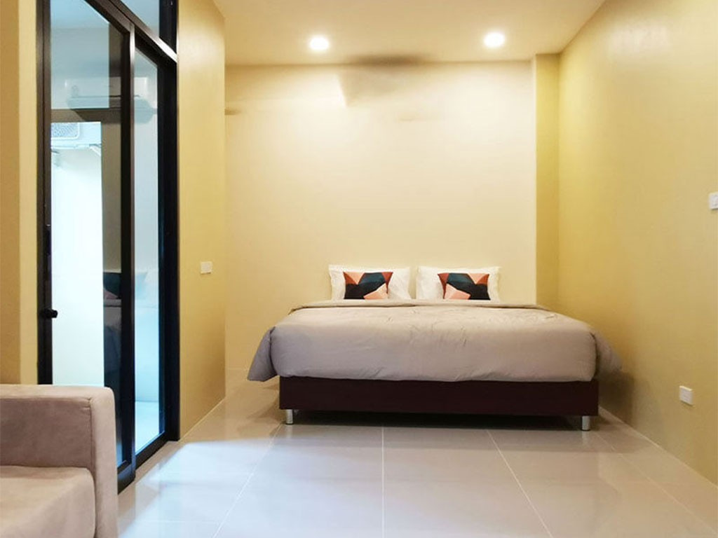 เดอะมิดเดิลทาวน์