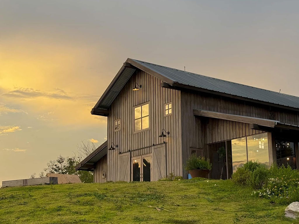 เดอะ ทรีท ฟาร์ม โฮเทล