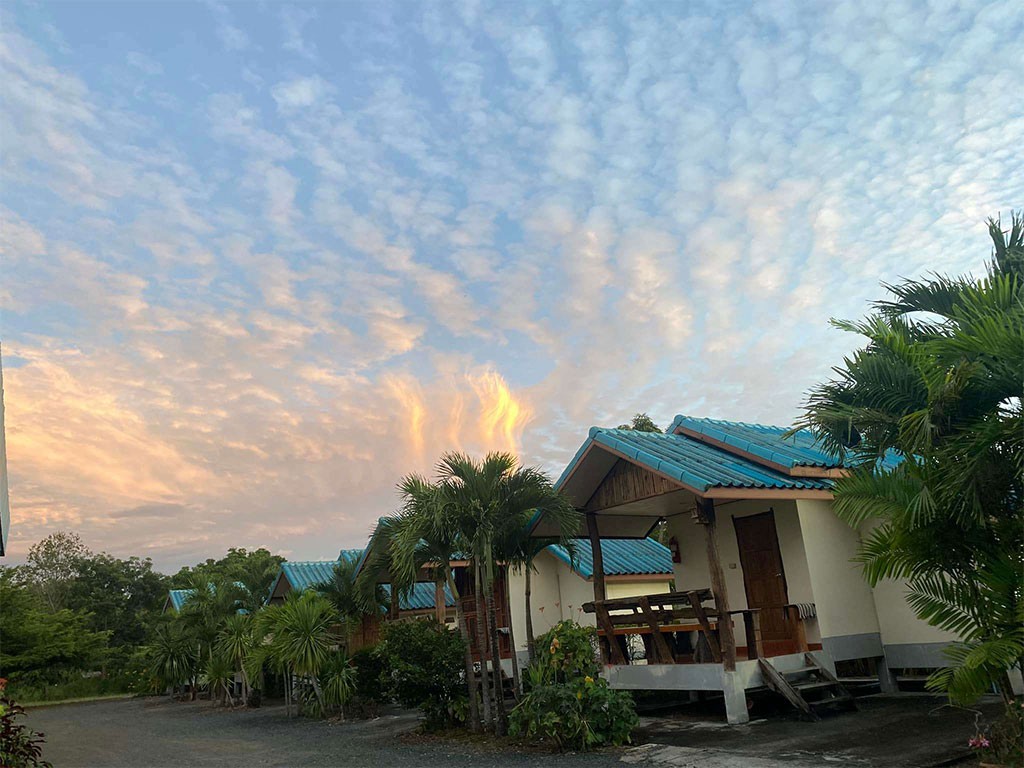 ชมภู รีสอร์ท หล่มเก่า