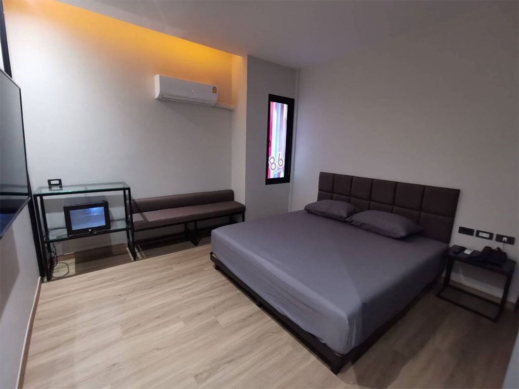 เดอะ86 เรสท์ แอนด์ เซอร์วิส