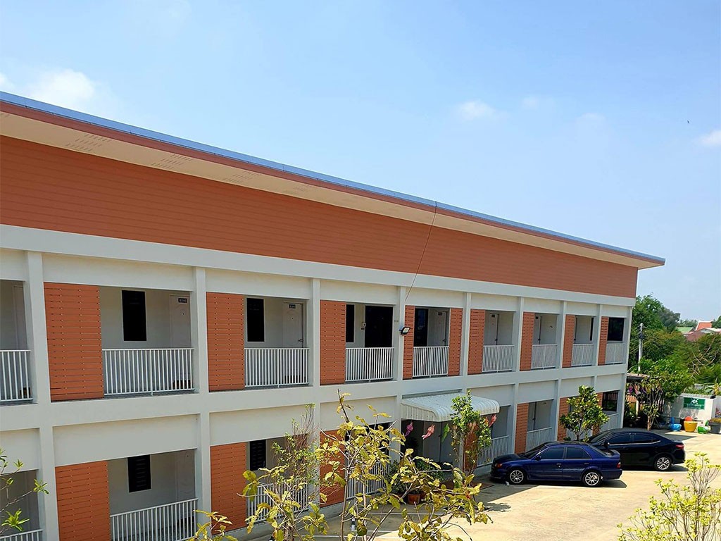 ปรางเพลส รีสอร์ท ลพบุรี