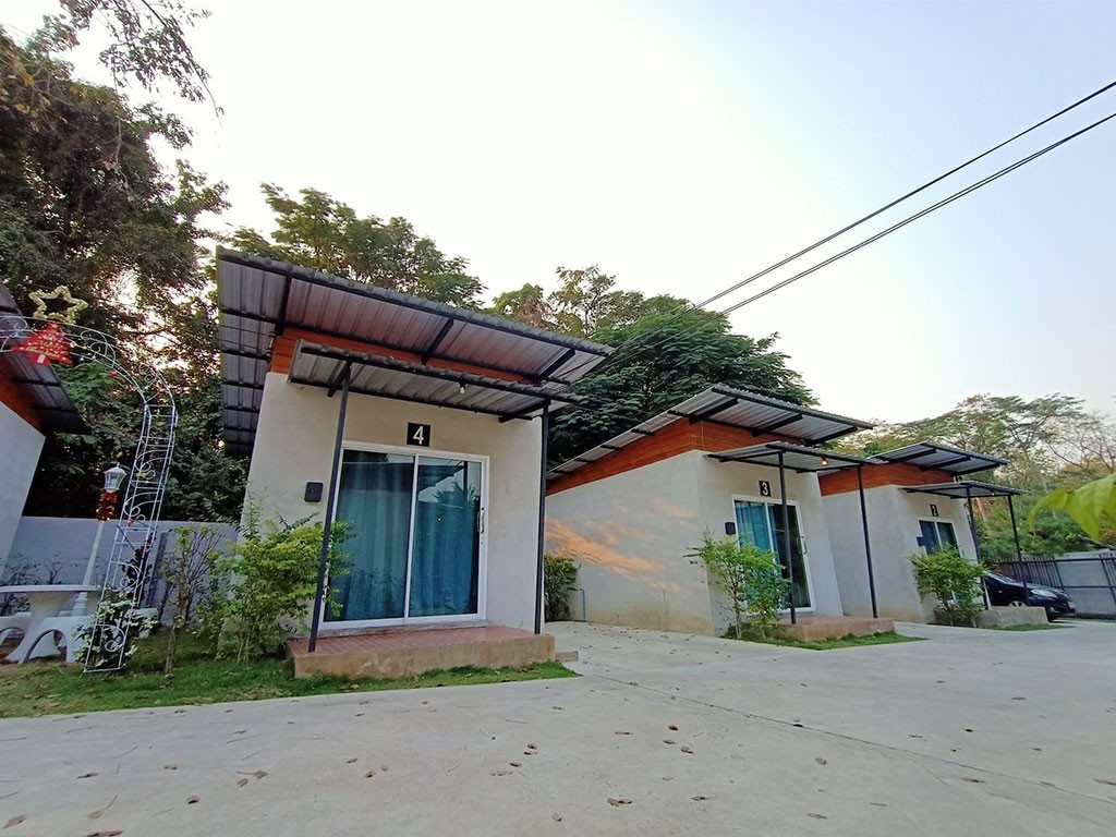 พักดี รีสอร์ท 2