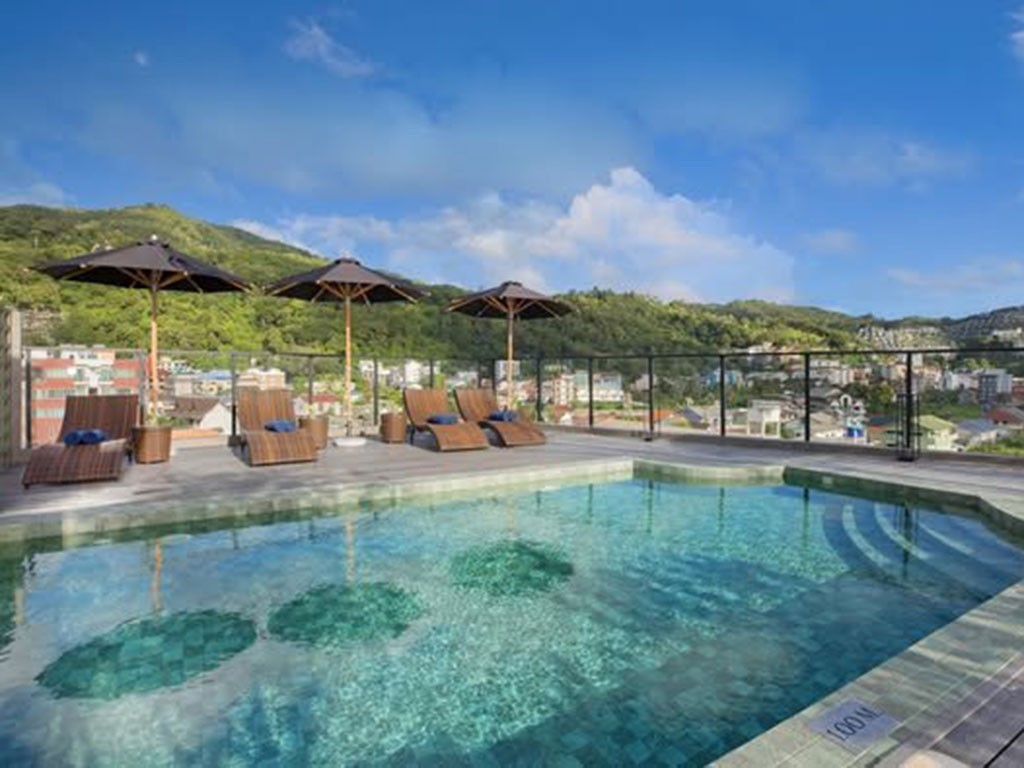 สยามา แมนชั่น ป่าตอง