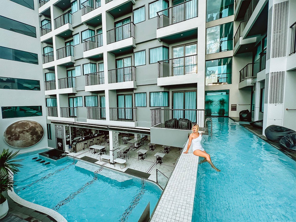 ราตรี เมืองเก่าภูเก็ต