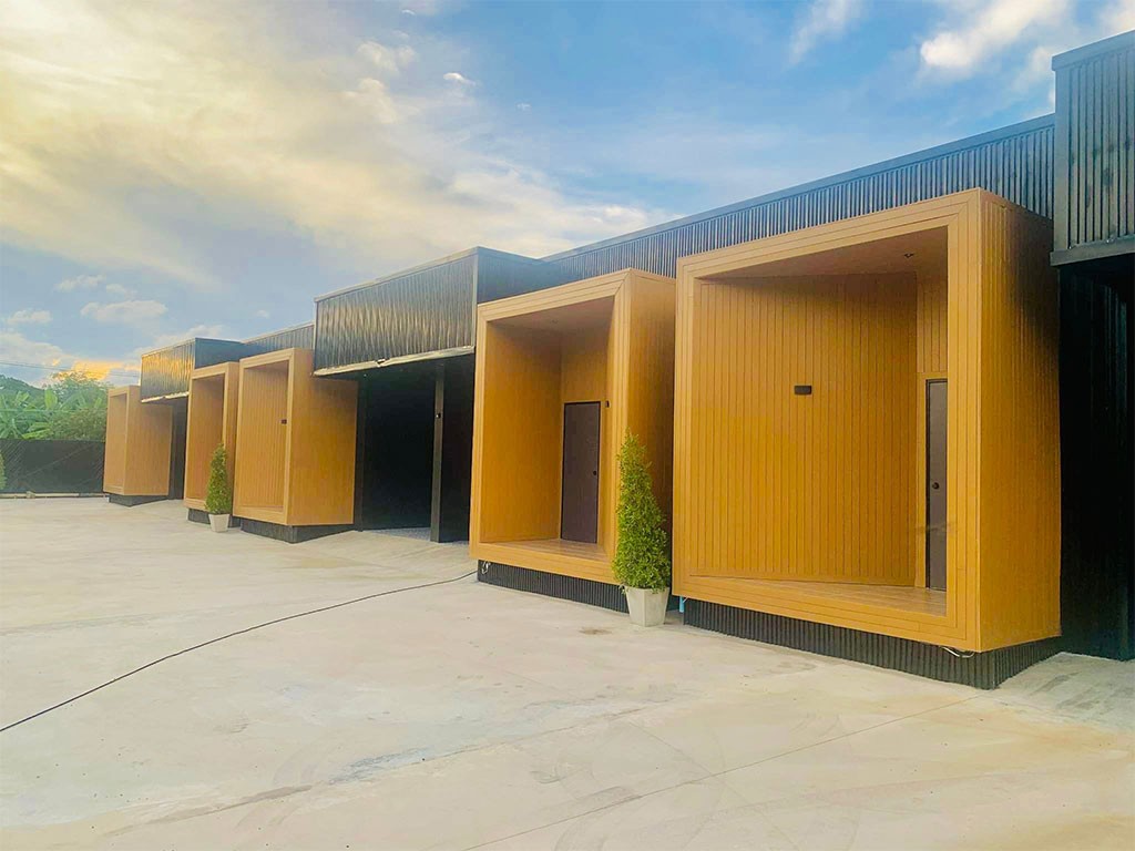 ลาฟิน รีสอร์ท