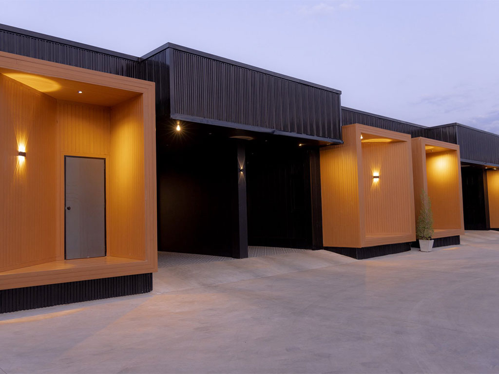 ลาฟิน รีสอร์ท