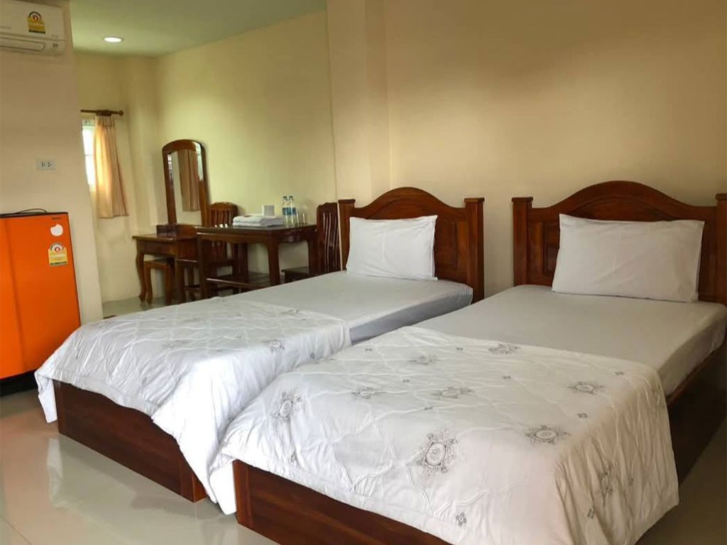 ราชพฤกษ์ รีสอร์ท ลพบุรี