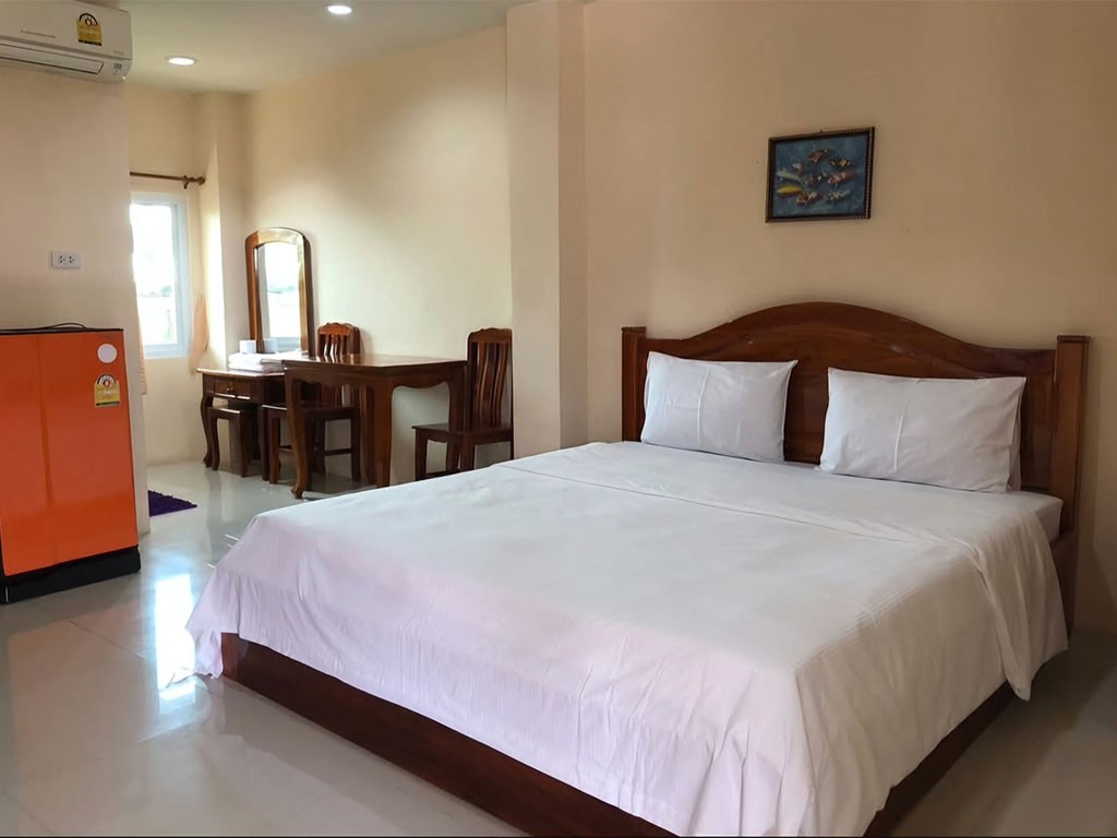 ราชพฤกษ์ รีสอร์ท ลพบุรี