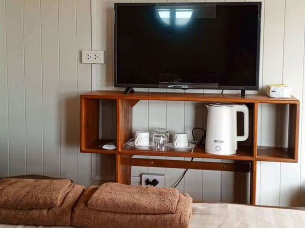 รีสอร์ทเรือนไม้ เขาช่องพราน