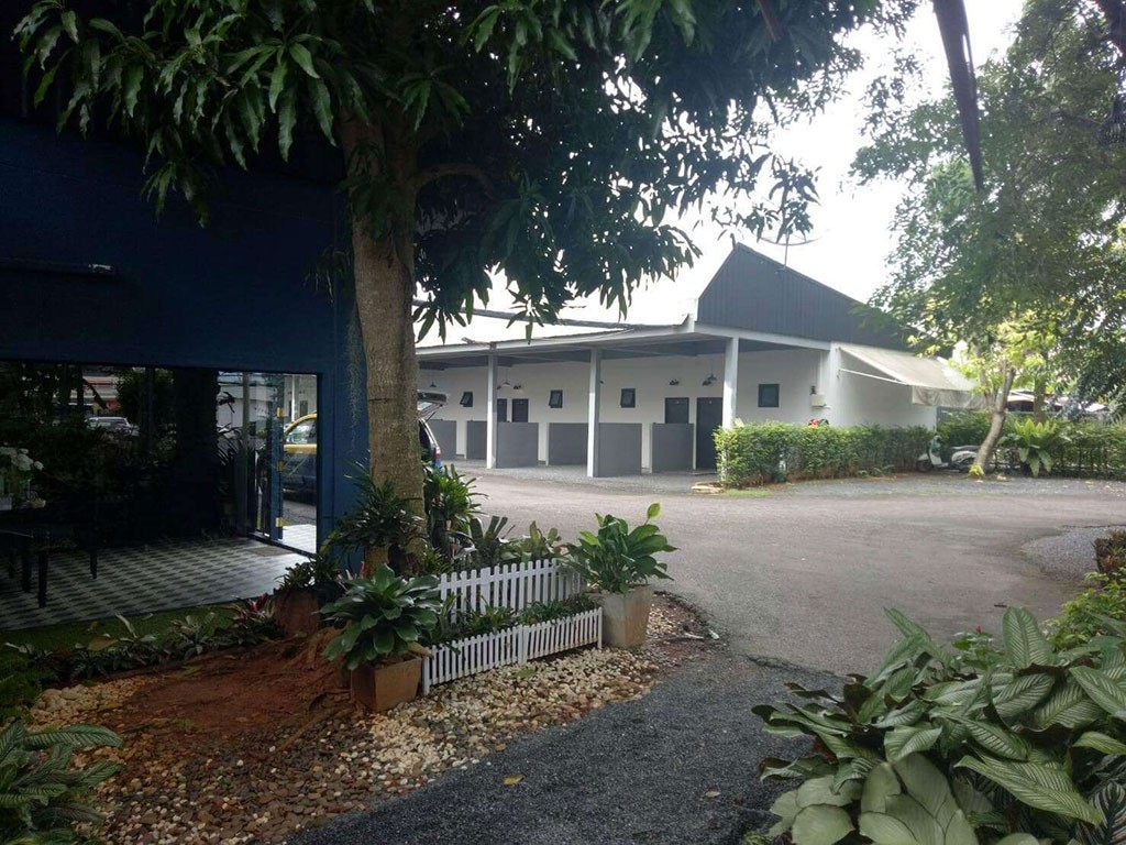 ลำลึก บูทีคโฮเทล