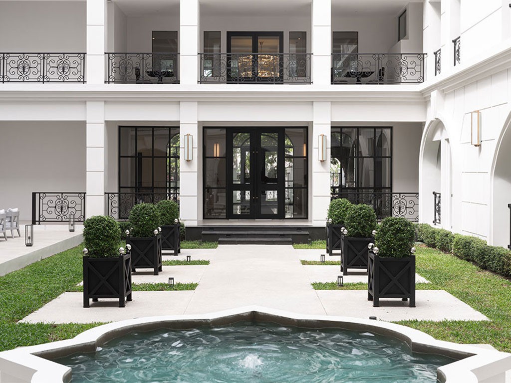 สุภัทรา เซอร์วิส อพาร์ตเมนต์