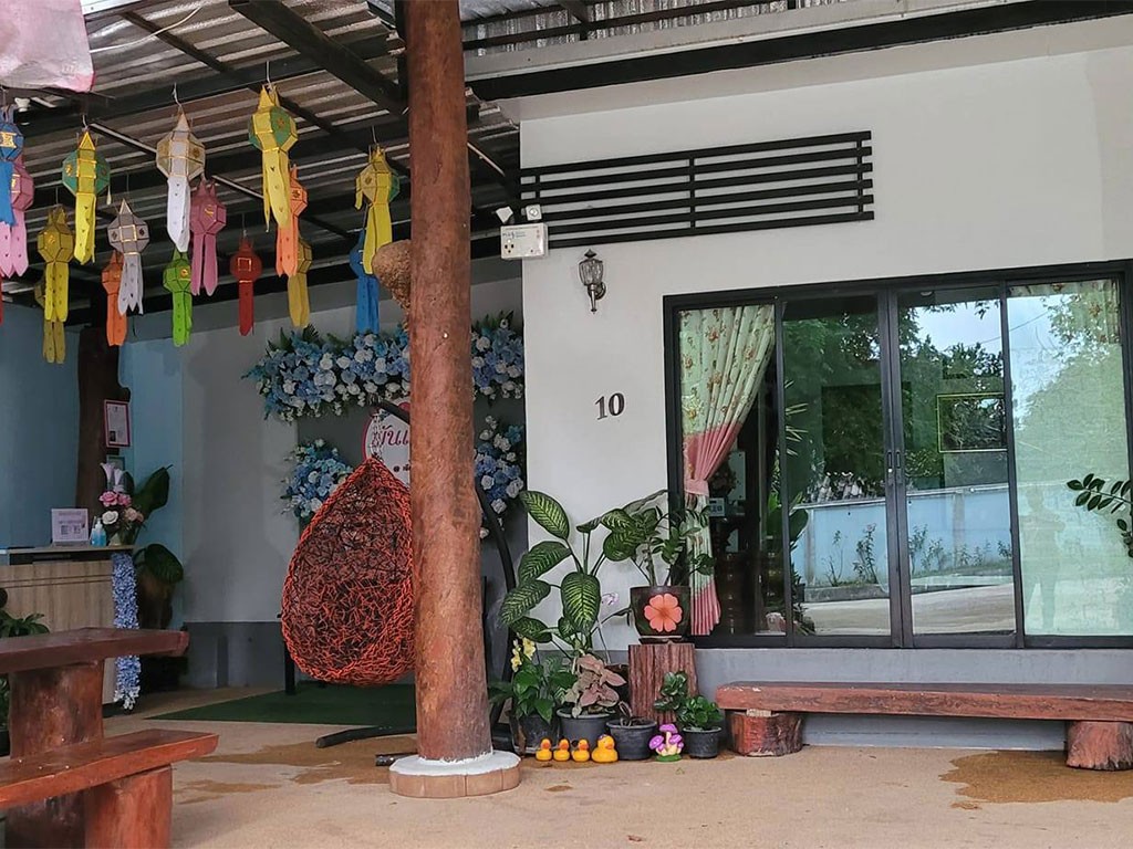 พันแสน รีสอร์ท