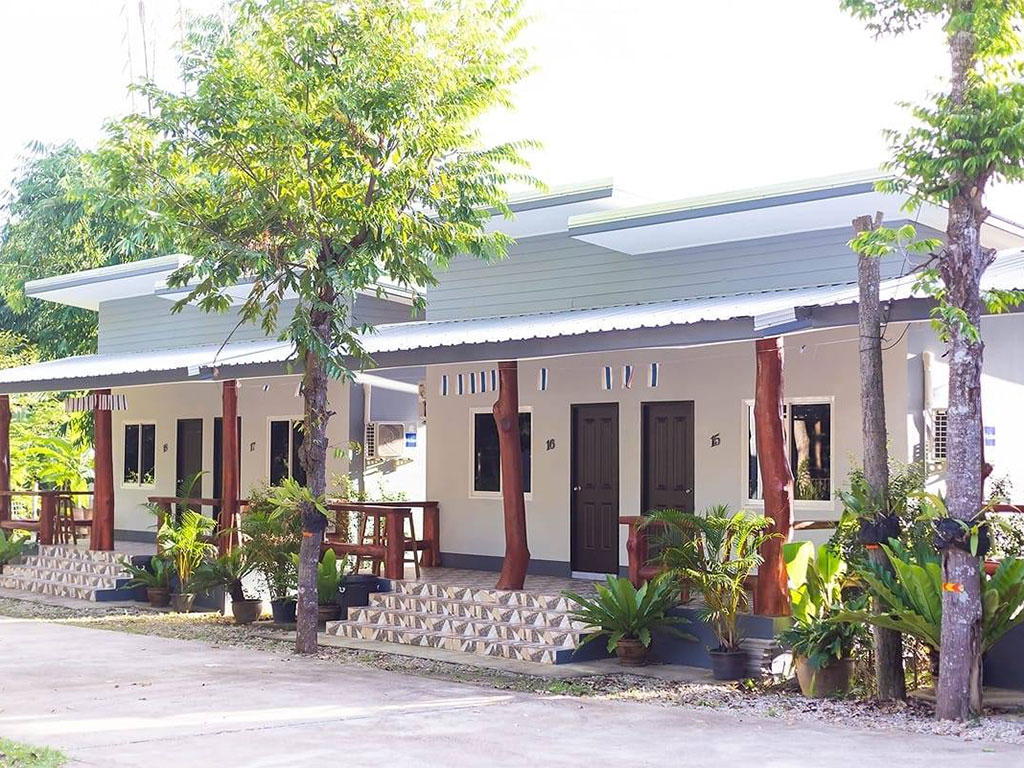 พันแสน รีสอร์ท