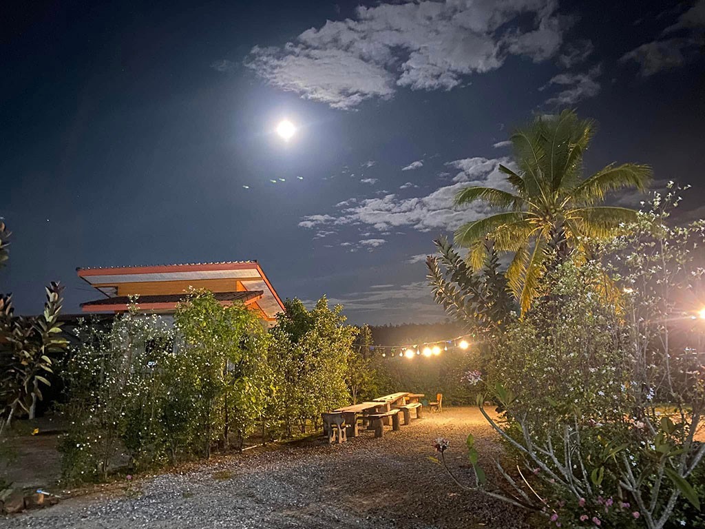 บ้านสวนชายทุ่ง ระยอง