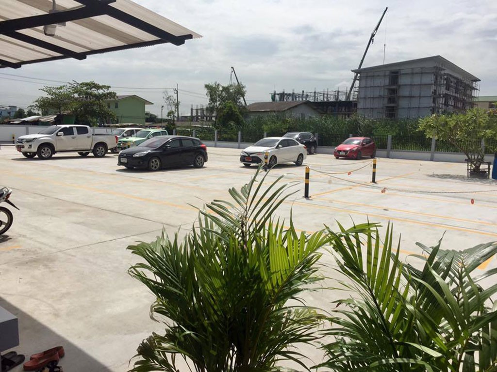 สลิลสิริ ลาดกระบัง