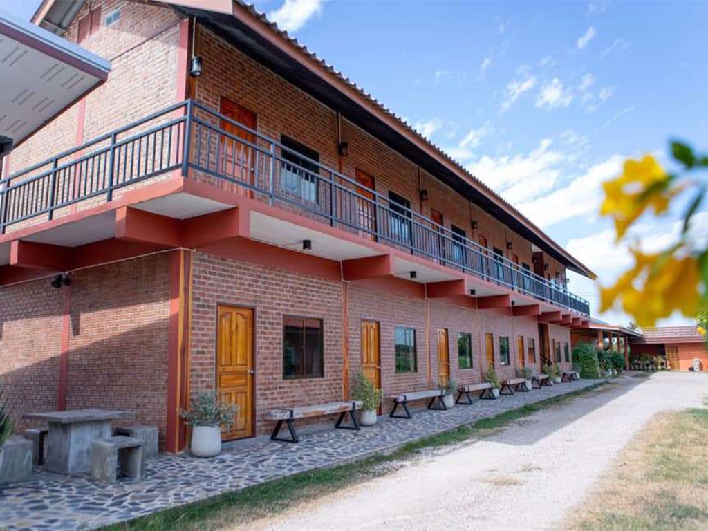 บ้านท่าต้นจันทร์ รีสอร์ท