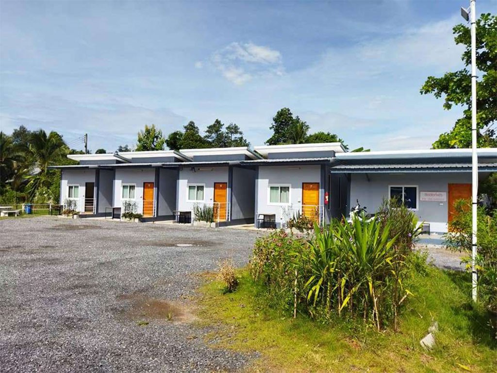 บ้านทอไหม รีสอร์ท