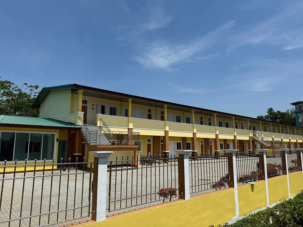 เอ แอนด์ เจ โมเตล